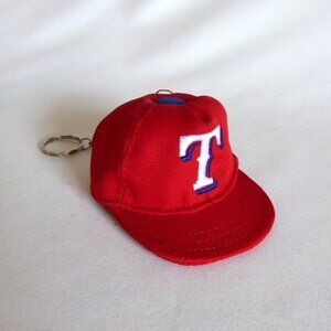 TEXAS RANGERS MINI EMBROIDERED LOGO BASEBALL CAP HAT KEYCHAIN (NEW)